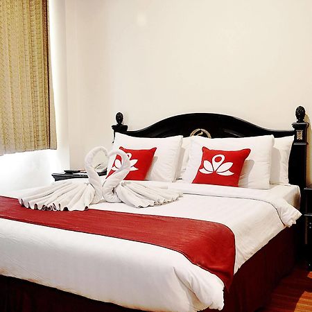 Zen Rooms Sultan Iskandar Muda Surabaya Buitenkant foto
